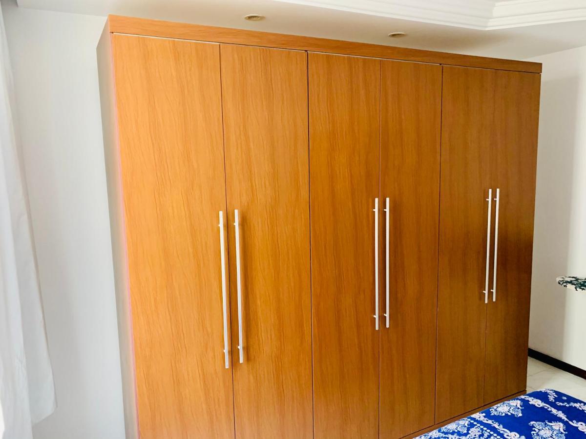 Stayhere! Fique Aqui! Apartamento 2/4 Mobiliado No Costa Azul :-) ซัลวาดอร์ ภายนอก รูปภาพ