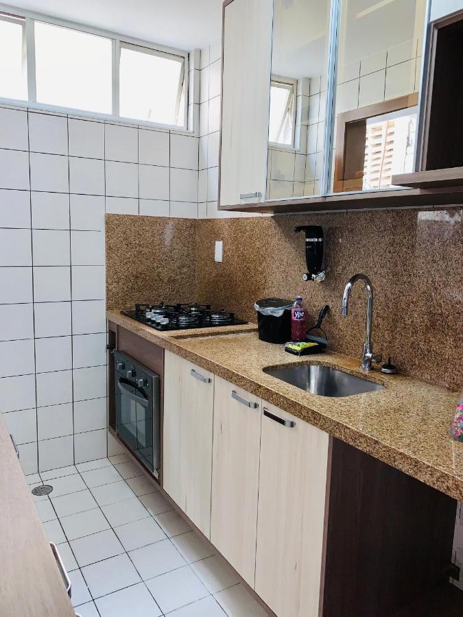 Stayhere! Fique Aqui! Apartamento 2/4 Mobiliado No Costa Azul :-) ซัลวาดอร์ ภายนอก รูปภาพ