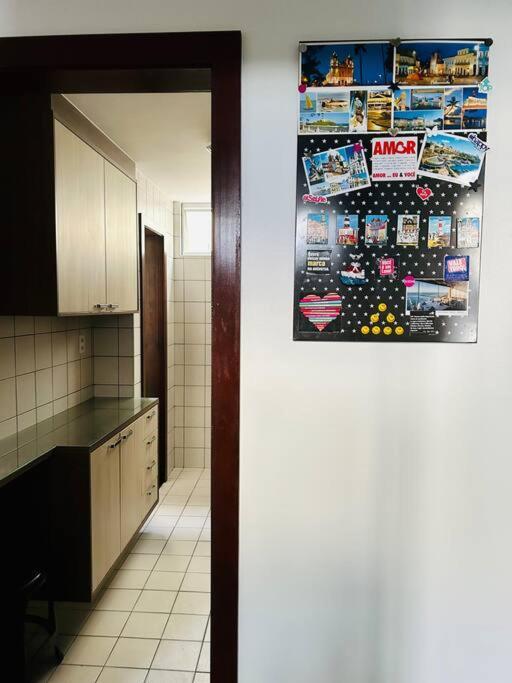 Stayhere! Fique Aqui! Apartamento 2/4 Mobiliado No Costa Azul :-) ซัลวาดอร์ ภายนอก รูปภาพ